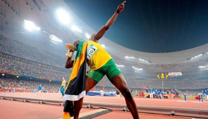 开云APP-巴尔韦德统治全场，当德国战车碾过冰岛，中场魔术师如何改写比赛基因