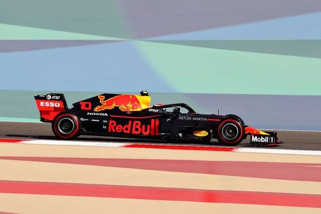 红牛二队横扫阿斯顿马丁，汉密尔顿关键制胜