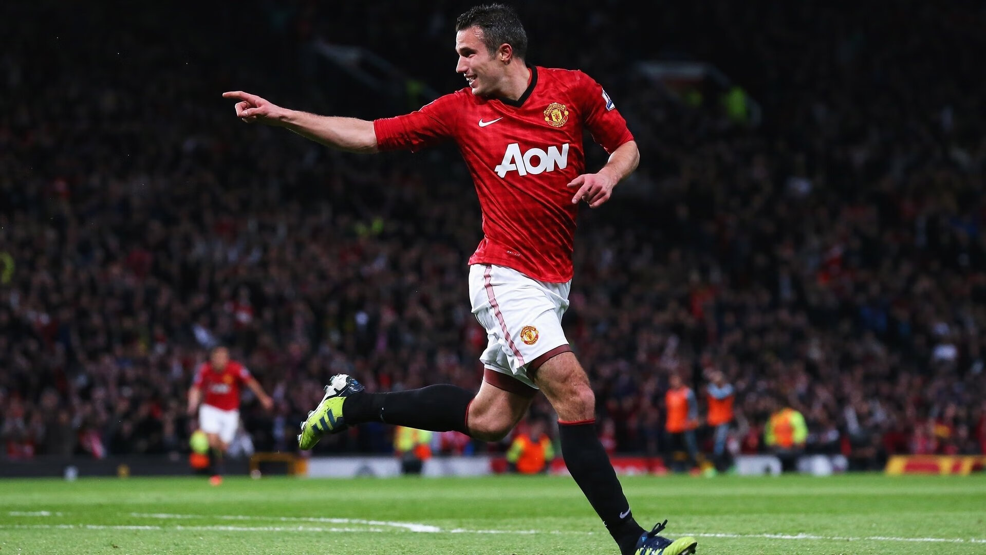 老鹰强压辽宁队,莫兰特一球定江山