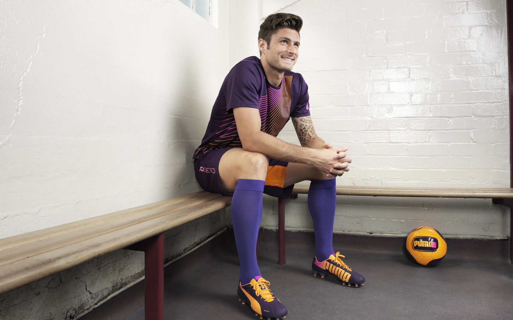 猛龙终结新疆队，范弗利特成为关键先生，当东方不败遇上西方极客