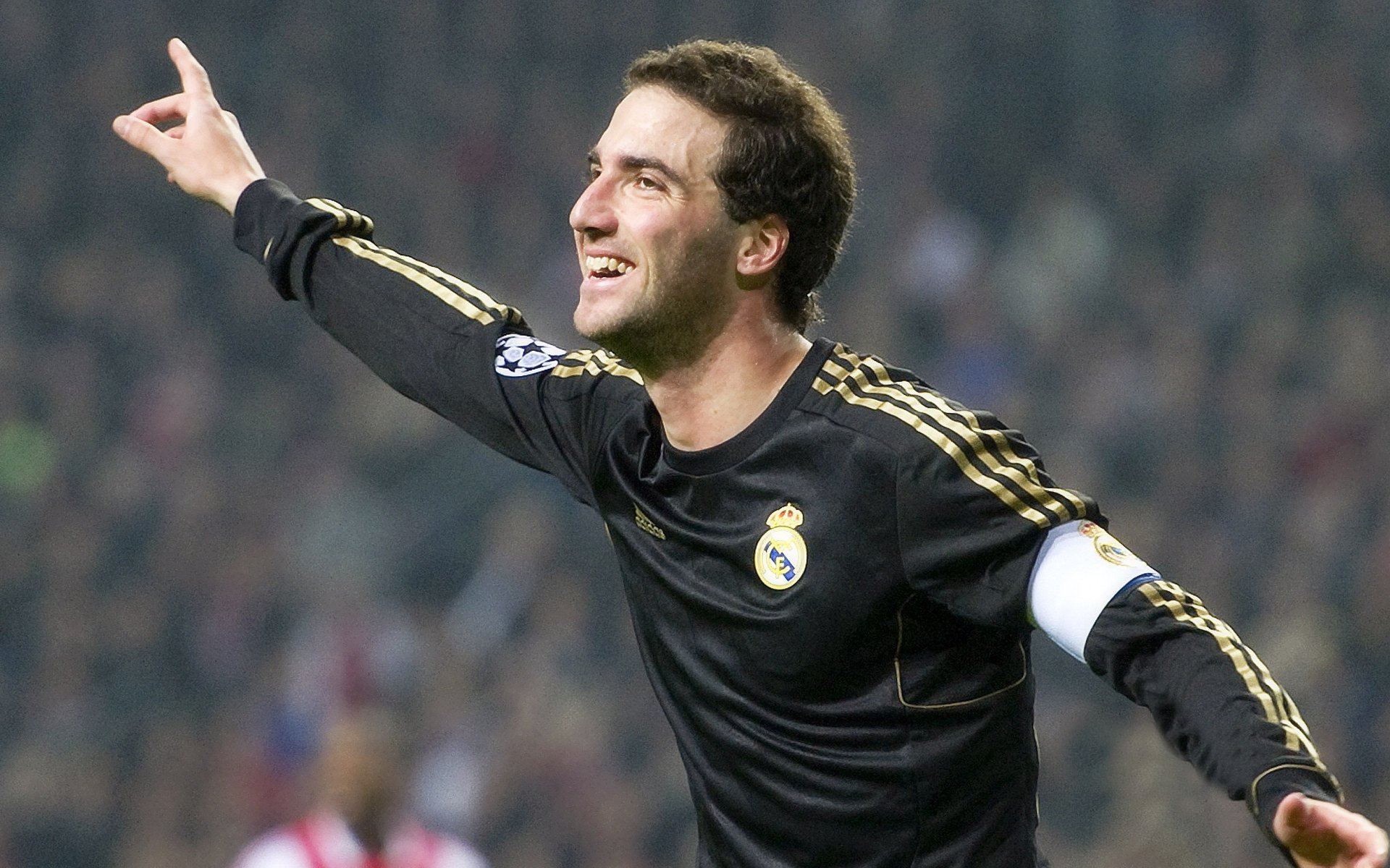 年度焦点之战之夜,萨内,攻防转换的现代足球心脏